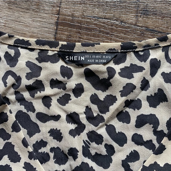 Shein Cheetah Print Puff Sleeve Shirt - Picture 4 of 7